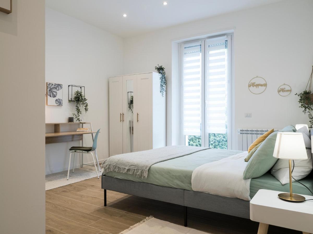 Casa Design Con A/C E Wifi_7 Minuti Ciampino Aeroporto Apartment Luaran gambar